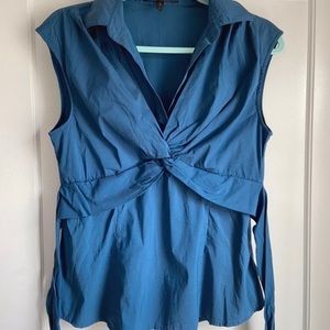 Very nice top zip on the side back tie